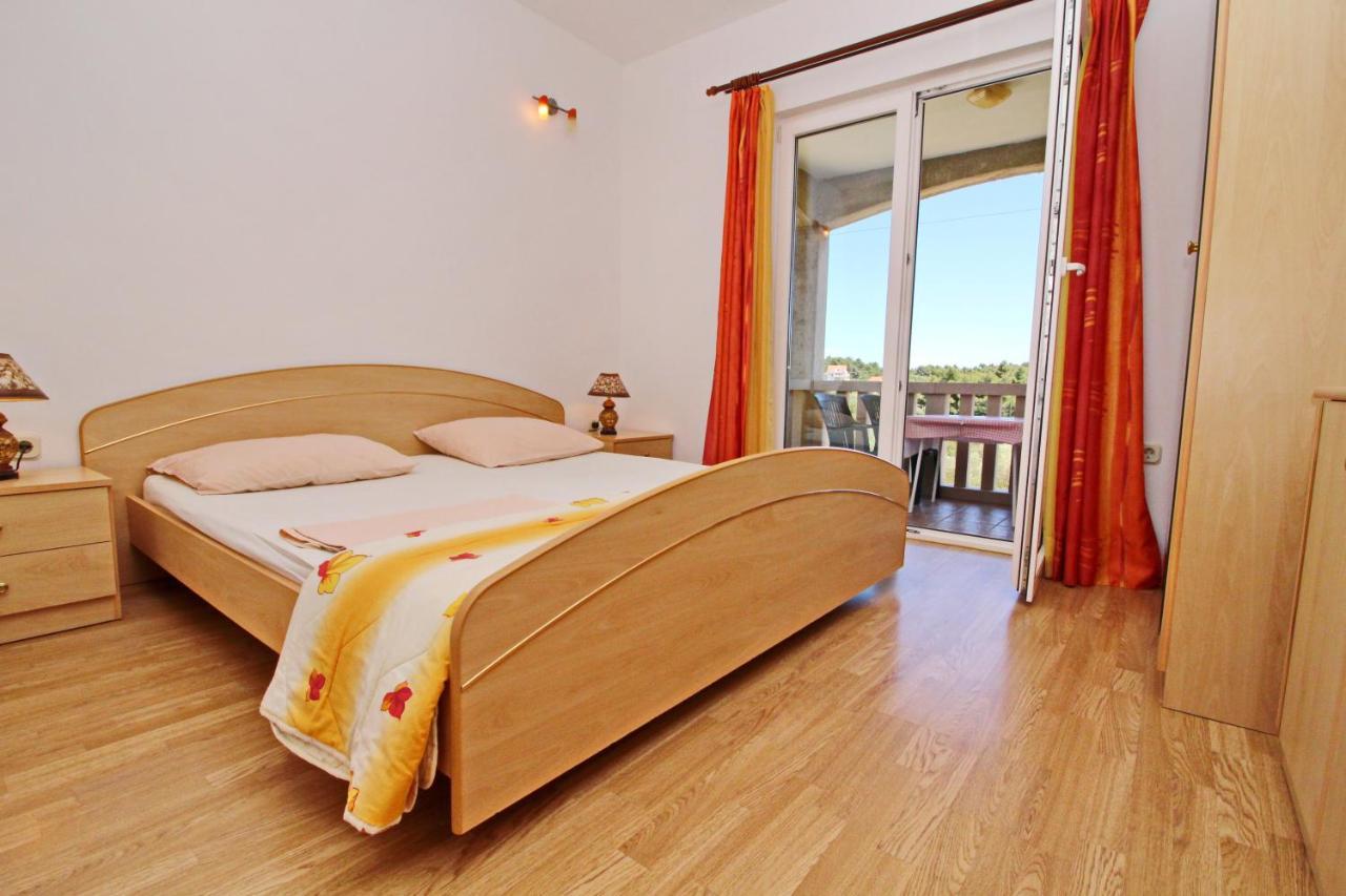 Apartments Veselka, 룸바르다 외부 사진