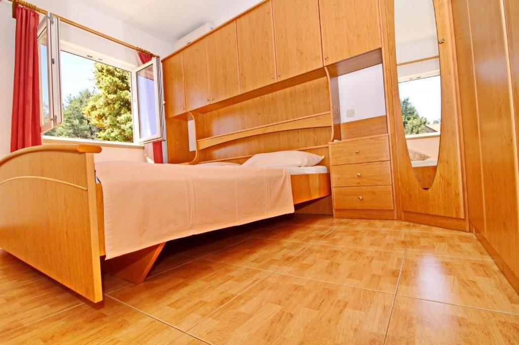 Apartments Veselka, 룸바르다 외부 사진
