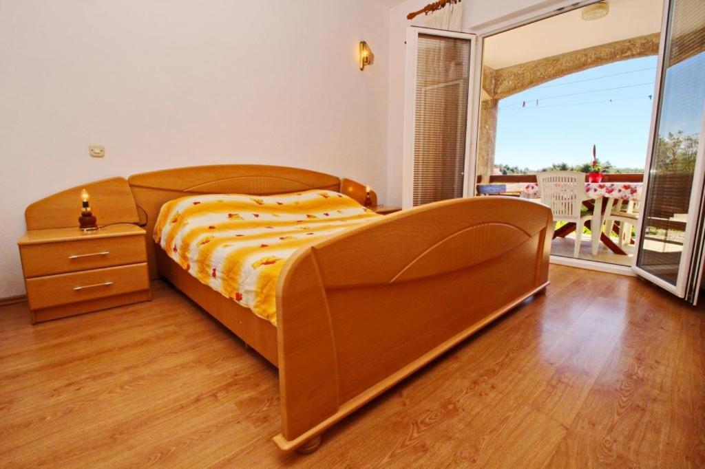 Apartments Veselka, 룸바르다 외부 사진