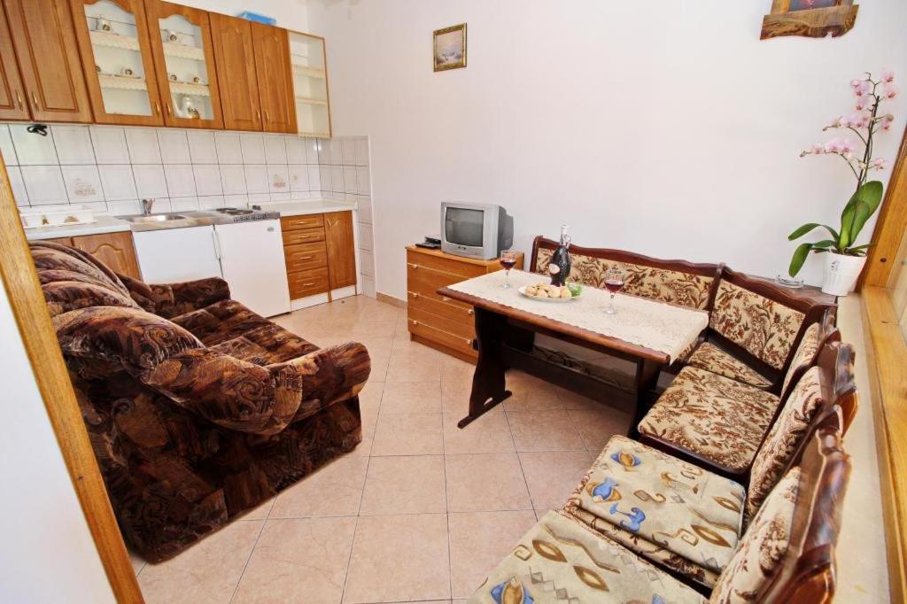 Apartments Veselka, 룸바르다 외부 사진